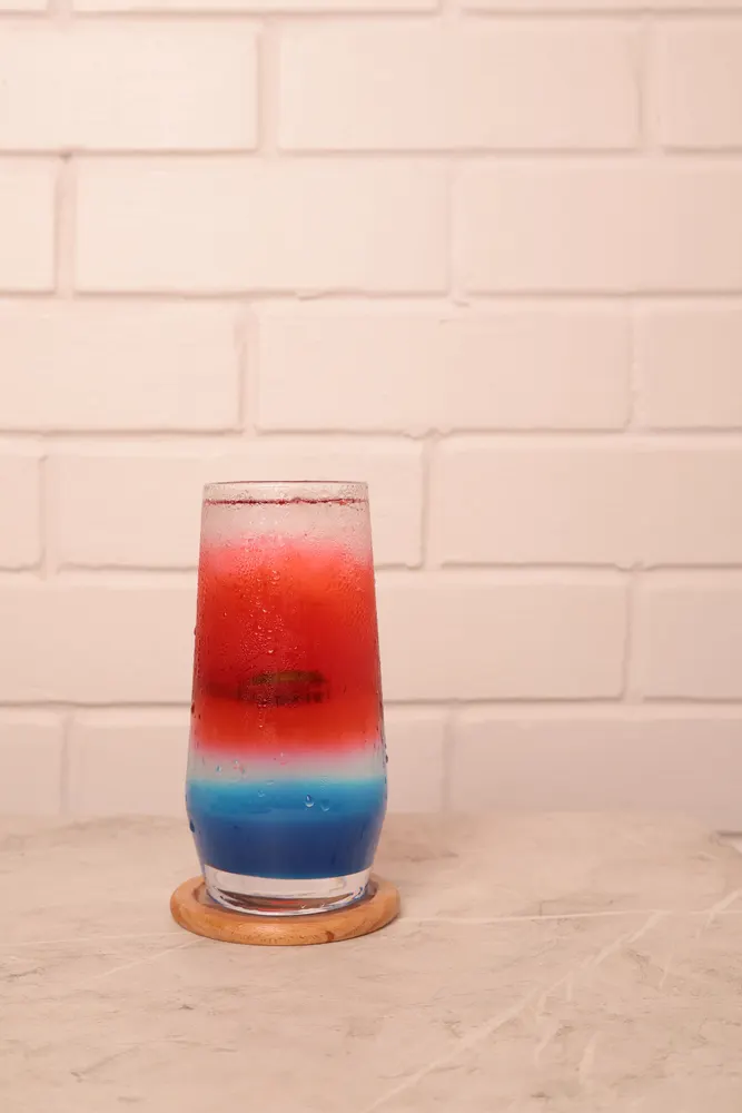 Blue Sea Quench Mojito